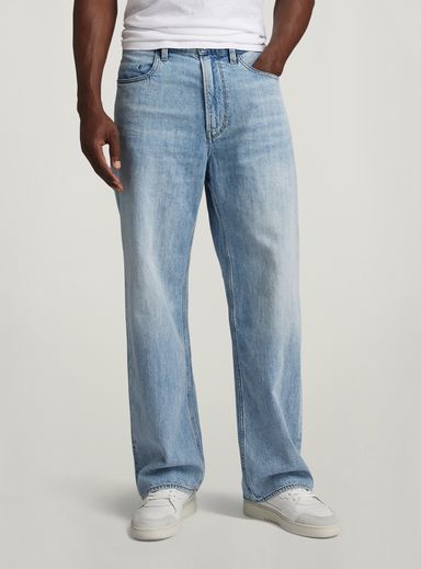 Type 96 Loose Jeans